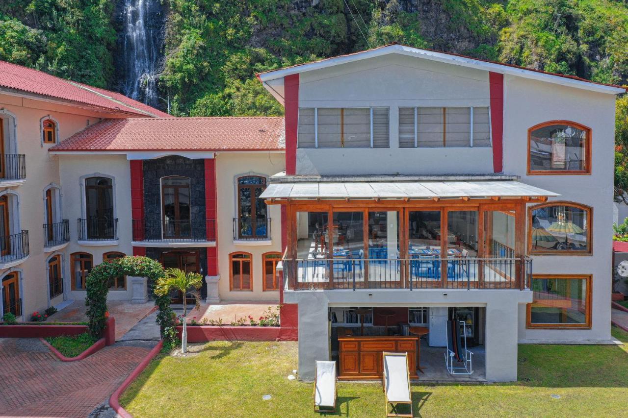 Sangay Spa Hotel 바뇨스 외부 사진