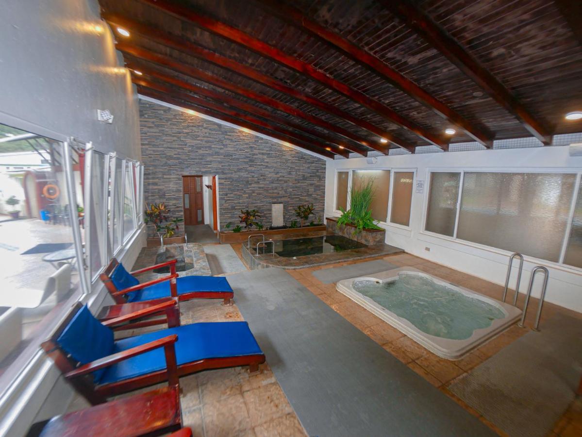Sangay Spa Hotel 바뇨스 외부 사진