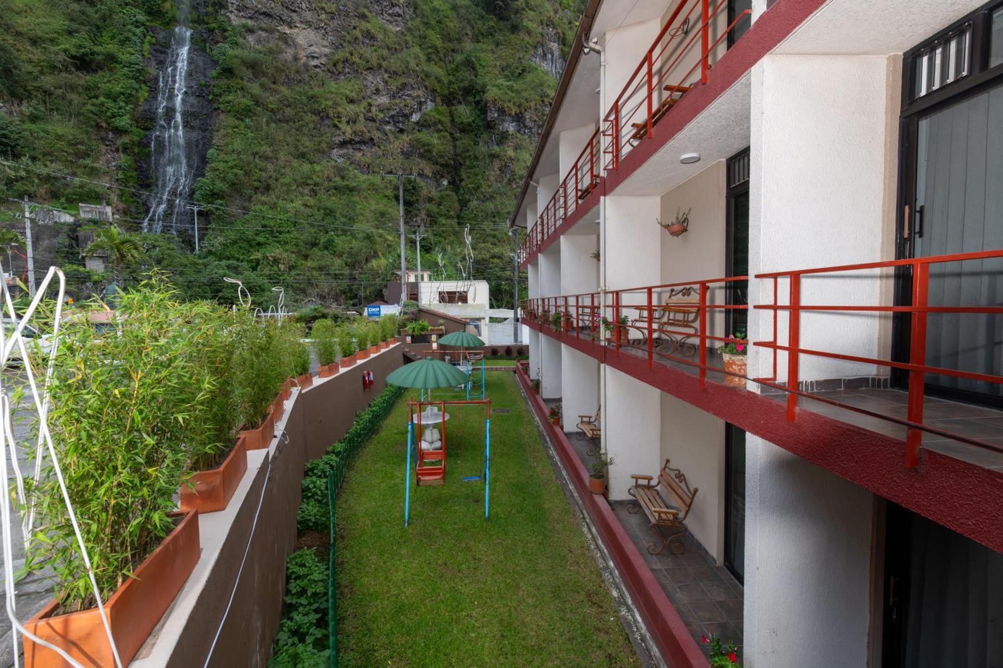 Sangay Spa Hotel 바뇨스 외부 사진
